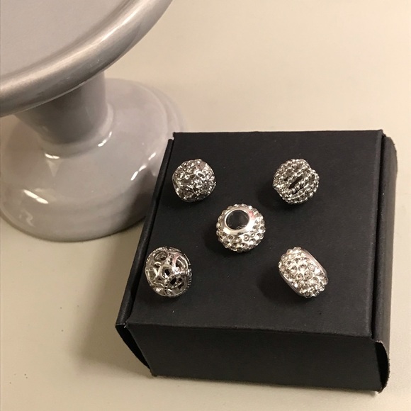 ✨Beautiful Rhinestone /Silvertone Charms * Pandora STYLE*  5 Pcs Set NWT - Picture 6 of 10
